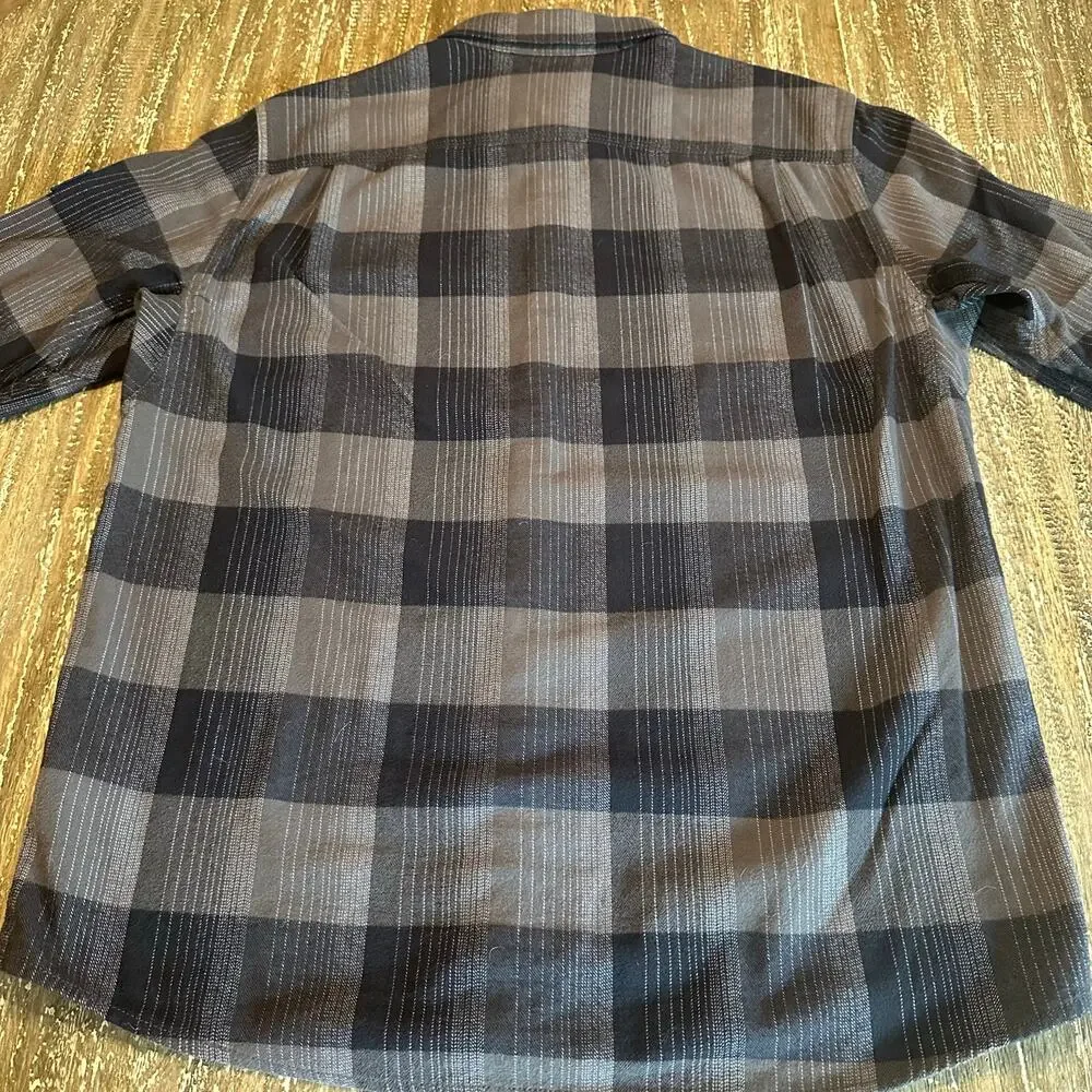 The North Face Long Sleeve Button Down Paid Flannel Shirt Gray Black Mens Size L